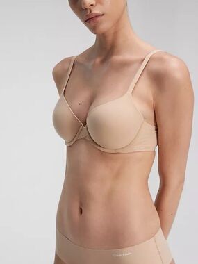 Calvin Klein Beige/Nude T-Shirt Underwire Bra